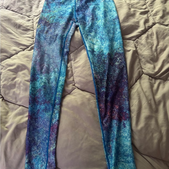 Gymshark Pants - Gymshark Blue and Purple Patterned Leggings